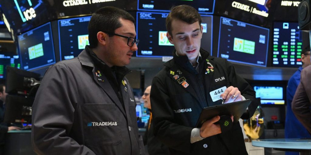 سوق الأسهم اليوم: ارتفاع الأسهم الأمريكية مع تعزيز تقرير الوظائف لشهر فبراير الآمال في خفض أسعار الفائدة