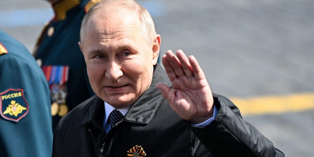 تقول روسيا إن اقتصادها يتجه نحو عام 2024 – في الغالب –