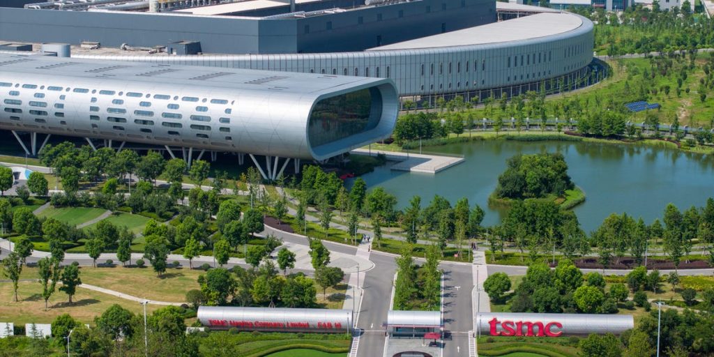يراهن المتداولون على أن عمليات البيع المفاجئة لأسهم TSMC بنسبة 13٪ سوف تتعمق