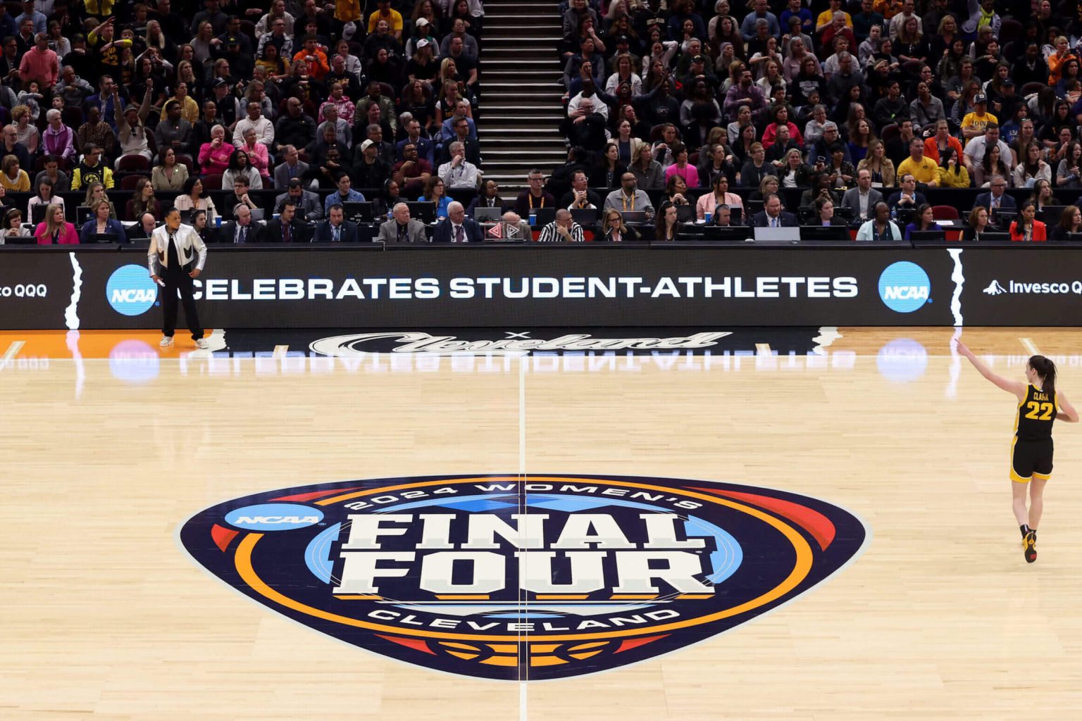 مع وصول “الانهيار الجليدي” إلى الرابطة الوطنية لرياضة الجامعات (NCAA) واستمرار الجدل بشأن دفع اللاعبين، فإن التغيير قادم