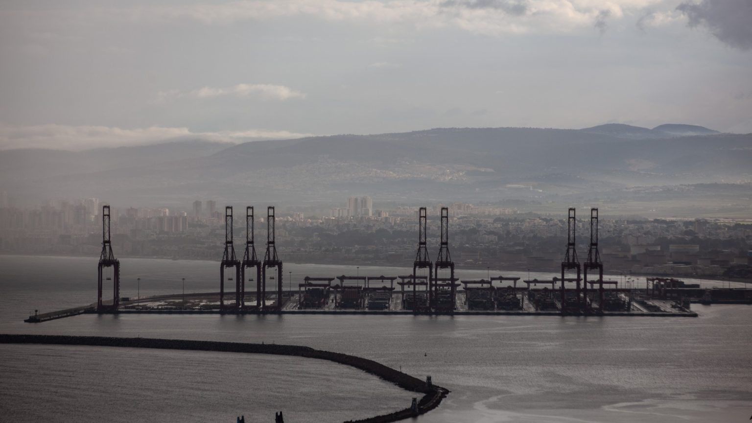 الحرب على غزة: كيف ستؤثر العقوبات التركية ضد إسرائيل على التجارة الثنائية