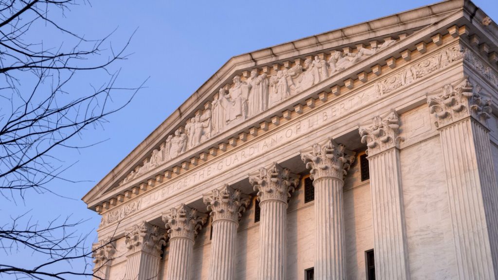 ستتناول المحكمة العليا المعركة القانونية بشأن أسلحة الأشباح، والأسلحة النارية التي لا تحمل أرقامًا تسلسلية