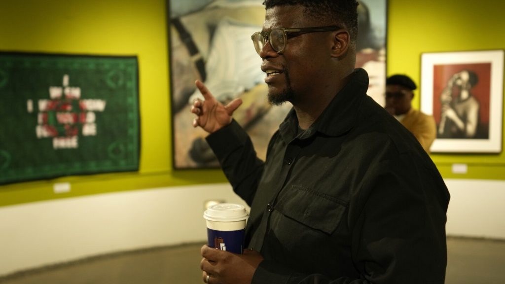 الأعمال الفنية التي أعيدت من حقبة الفصل العنصري في جنوب أفريقيا معروضة للاحتفال بمرور 30 عامًا على الديمقراطية