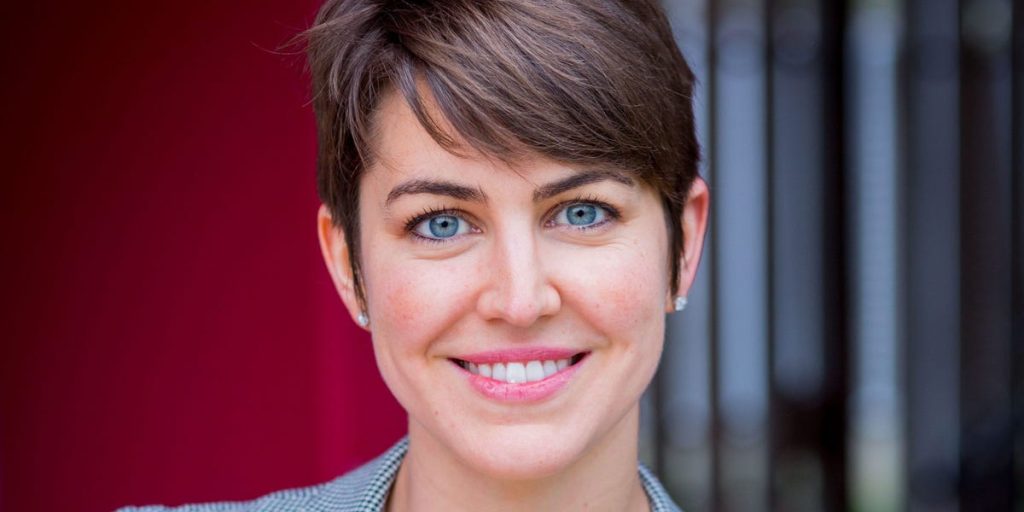 لقد نقلت عائلتي إلى إسبانيا حيث رعاية الأطفال أرخص بثلاث مرات من المملكة المتحدة. أنا أكثر سعادة وصحة، وحصلت على وظيفة أفضل.