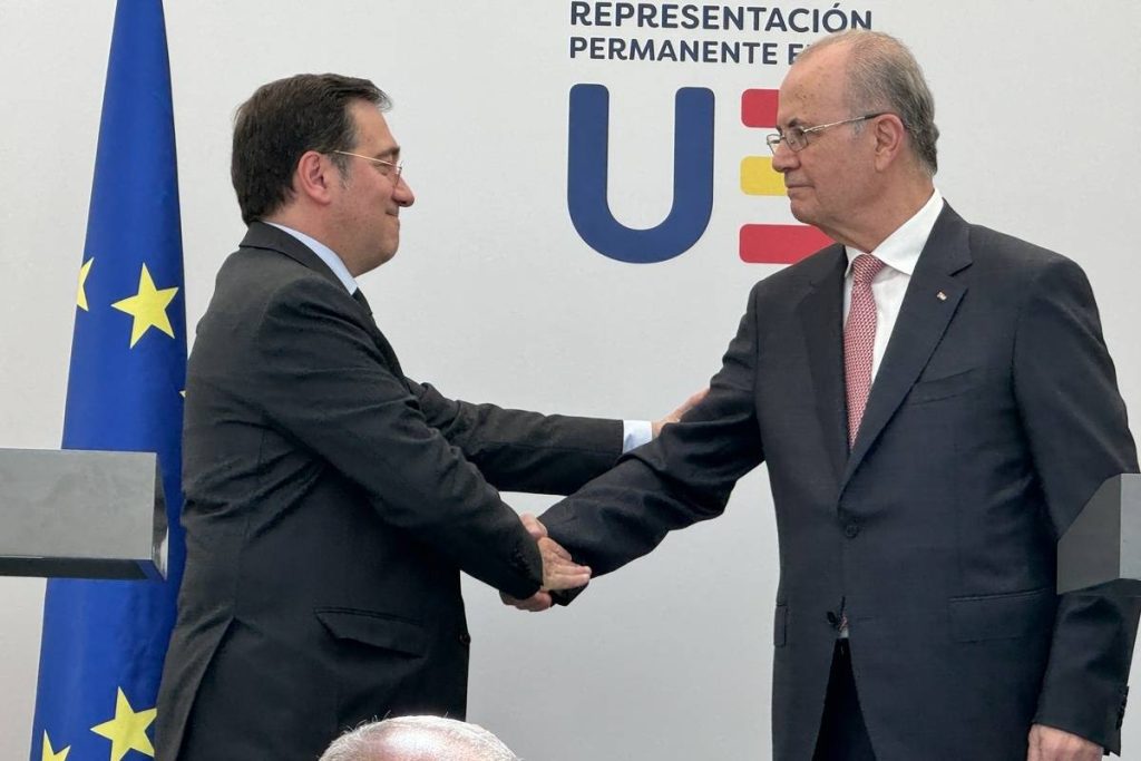 رئيس الوزراء الفلسطيني يرحب باعتراف إسبانيا بالدولة الفلسطينية