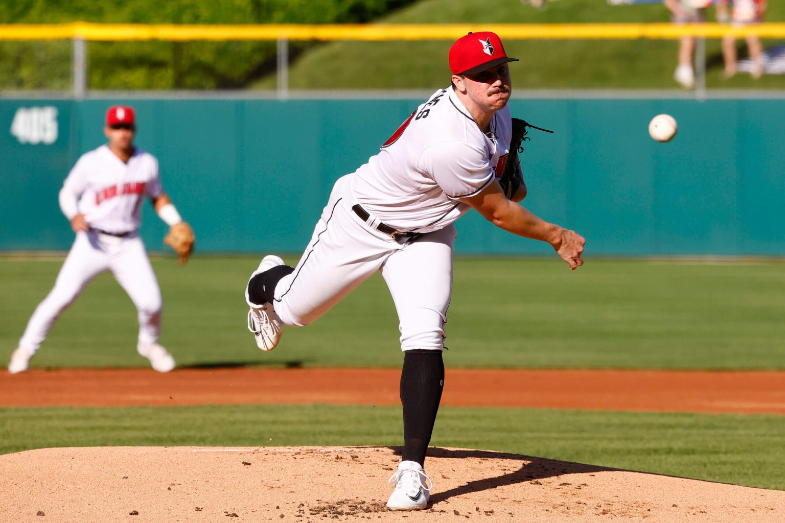 كيف غيّر بول سكينز الطريقة التي يلعب بها الكرة الاحترافية – كيث لو