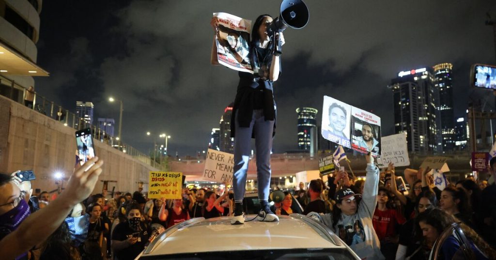 حماس تقبل اقتراح مصر وقطر بوقف إطلاق النار مع قصف إسرائيل لرفح