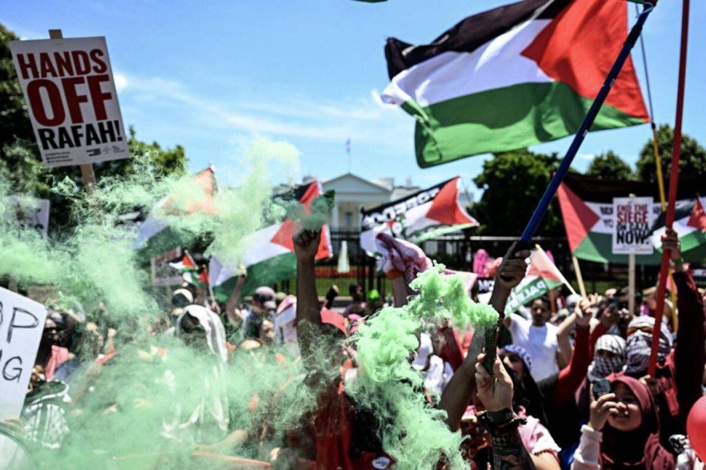 الشباب الأمريكي أكثر انتقادًا لإسرائيل من الأمريكيين الآخرين