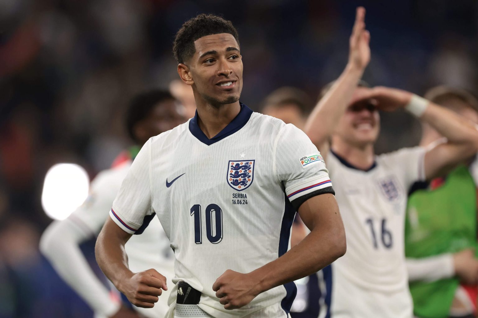 تحطيم عرض جود بيلينجهام القيادي ضد صربيا