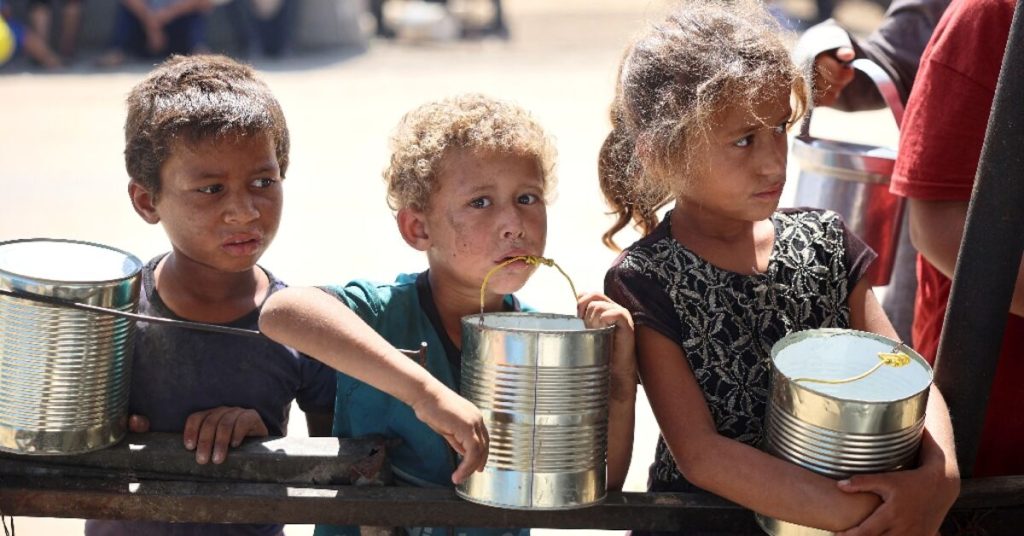 معارك في رفح بغزة بعد قول بلينكن إن الهدنة لا تزال ممكنة