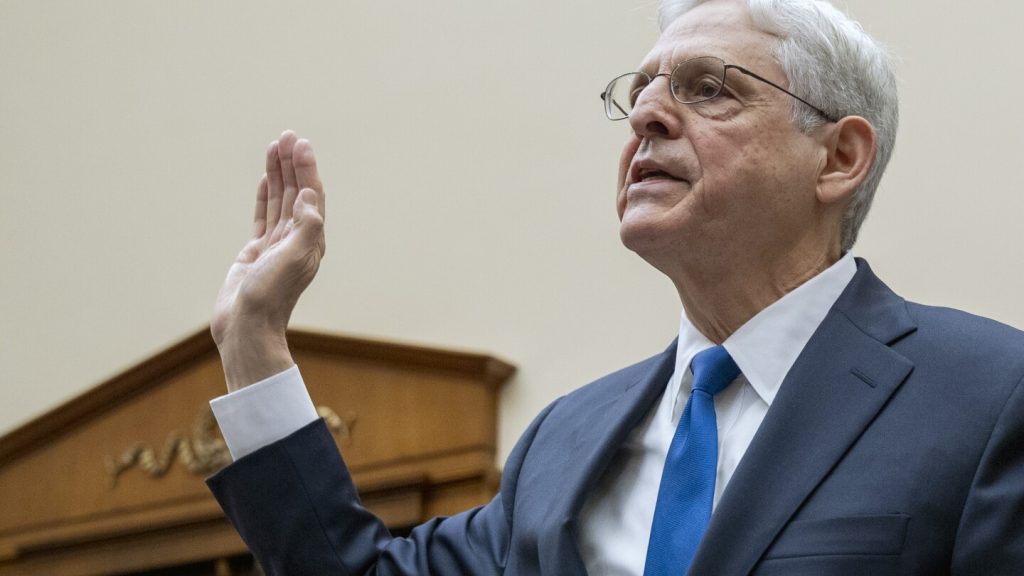 جارلاند ينتقد الهجمات على وزارة العدل ويقول للمشرعين: “لن أتعرض للترهيب”