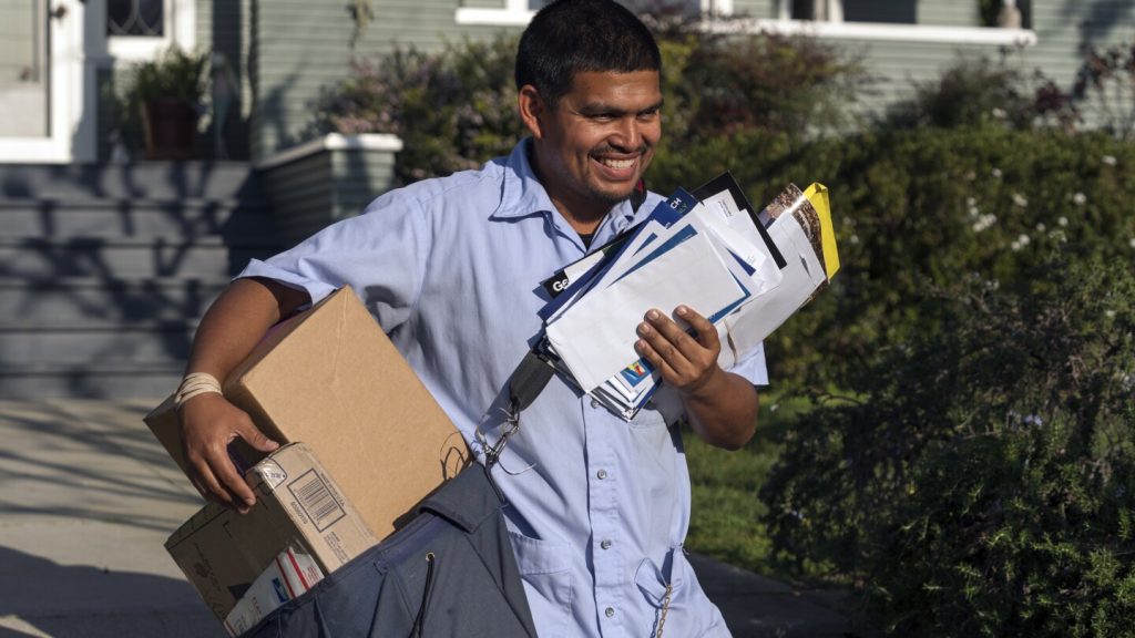 ارتفع معدل التوظيف ونمو الأجور في الولايات المتحدة الشهر الماضي في إشارة إلى الصحة الاقتصادية المستدامة