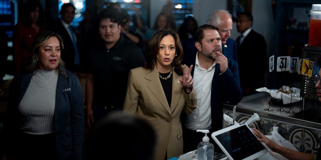 مارك كوبان يحب جهود كامالا هاريس من أجل الشفافية في الرعاية الصحية – لكنه يريد أن يرى المزيد منها حول العملات المشفرة