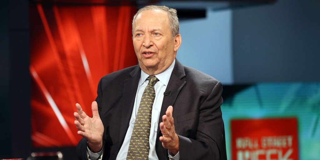 قال وزير الخزانة السابق لاري سامرز إن بنك الاحتياطي الفيدرالي نجح في استعادة توازنه بعد خطأ “فادح” في التضخم بعد كوفيد-19