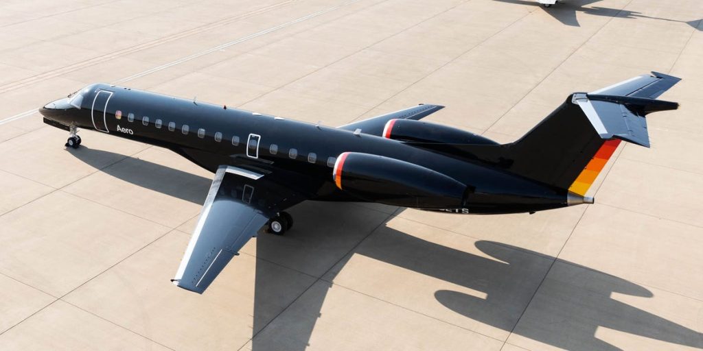 يمكنك لعب جولة مع لاعبي الجولف المحترفين مقابل 17000 دولار