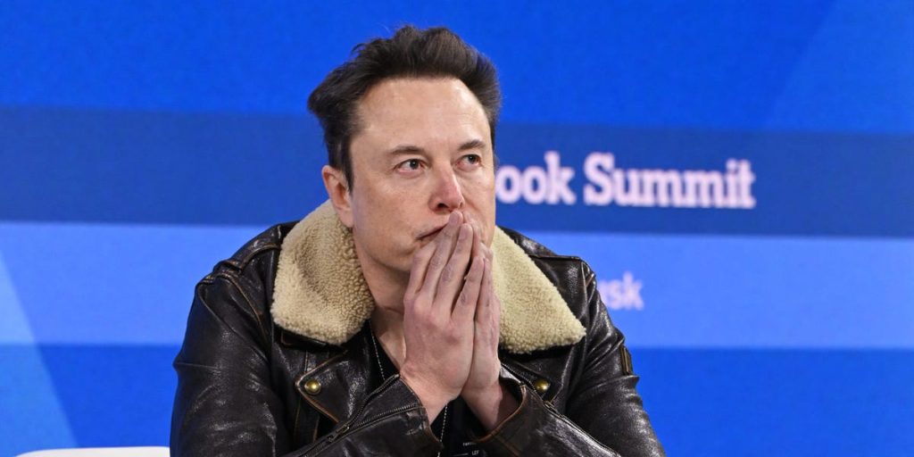 يقول إيلون ماسك إنه قد يكون أكثر حذرًا بشأن الأماكن التي يسافر إليها بعد الاعتقال المفاجئ للرئيس التنفيذي لشركة Telegram
