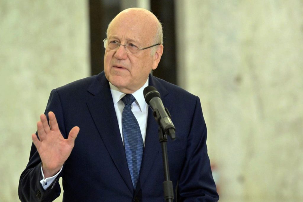 رئيس الوزراء اللبناني يدعو إلى اجتماع وزاري طارئ بعد الغارة الجوية الإسرائيلية الضخمة