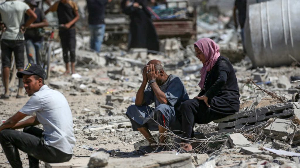 الوكالة الأميركية للتنمية الدولية تحذر من أن عمليات التهجير القسري التي تقوم بها إسرائيل قد “تضعف” جهود الإغاثة في غزة: تقرير