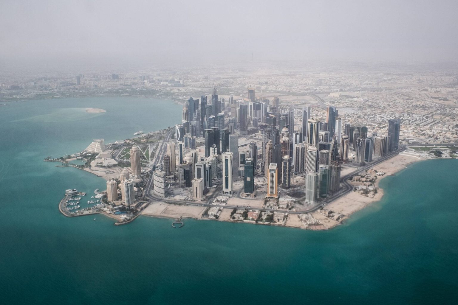 من المتوقع أن يساهم قطاع السياحة في قطر بنحو 25 مليار دولار في اقتصاد البلاد هذا العام