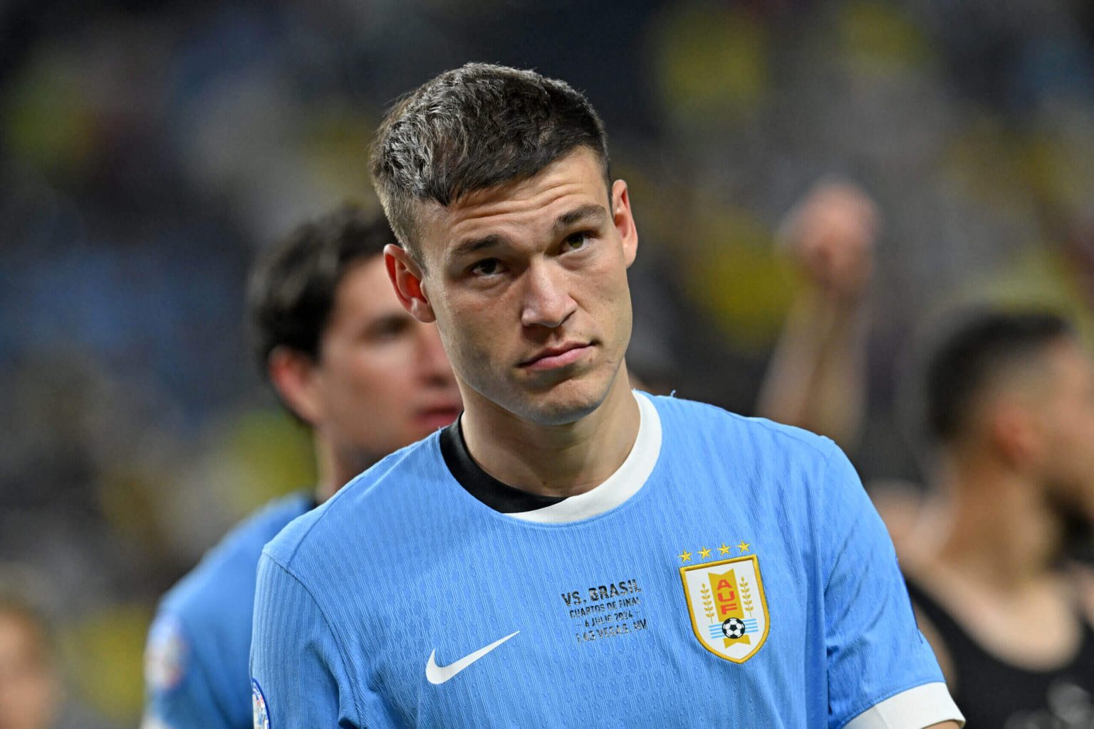 مانويل أوغارتي يسافر للخضوع للفحص الطبي في مانشستر يونايتد قبل انتقاله مقابل 60 مليون يورو