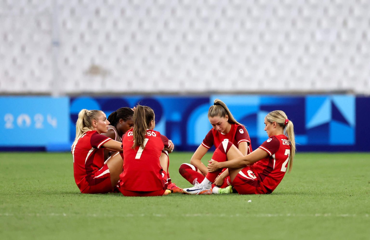 انتهاء دفاع كندا عن الميدالية الذهبية الأولمبية: “الوصول إلى هذه المرحلة هو شهادة على نجاح مجموعتنا”