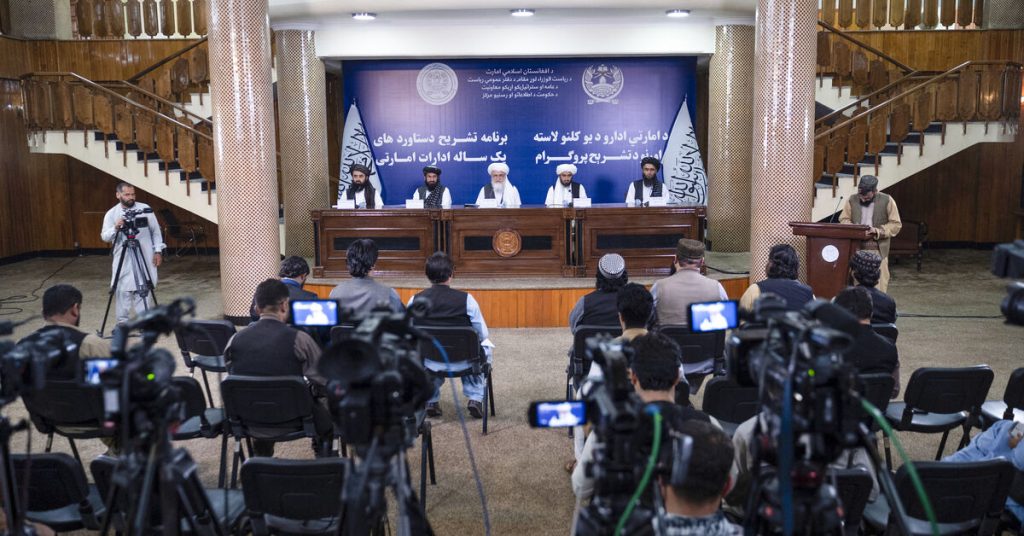 من هو أول مبعوث لطالبان إلى الإمارات منذ عودتها إلى السلطة؟