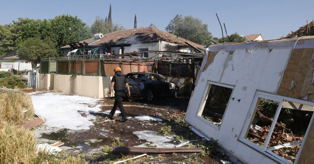 التوتر بين إسرائيل وحزب الله يمتد إلى الجولان وسط هجوم صاروخي