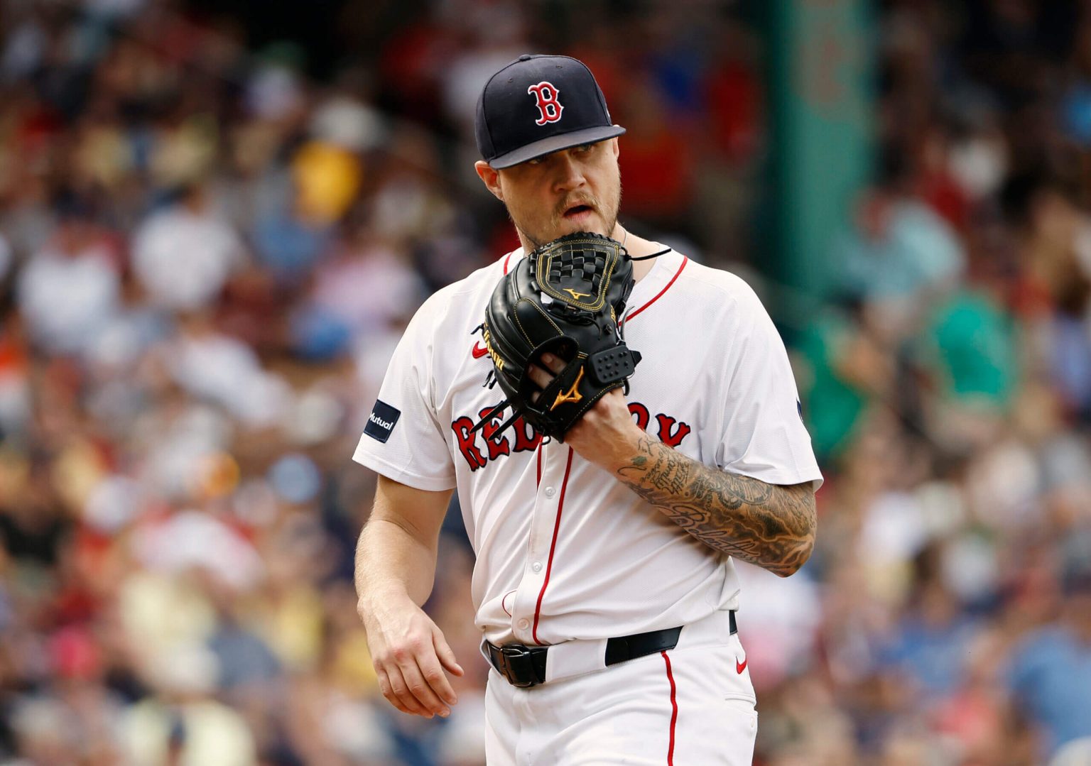 نصائح ريد سوكس: استمرار المعاناة على أرضه في الفوز؛ رافائيل ديفرز يسجل الهدف رقم 200