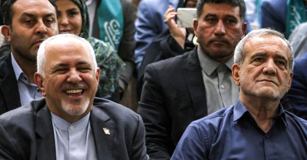 تعيين المفاوض في الاتفاق النووي لعام 2015 نائبا للرئيس الإيراني