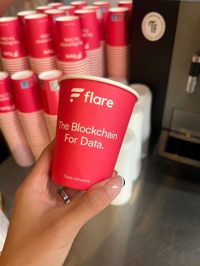 دمج zkBridge من Polyhedra مع Flare لتعزيز الأمان عبر السلسلة باستخدام ZK Proofs