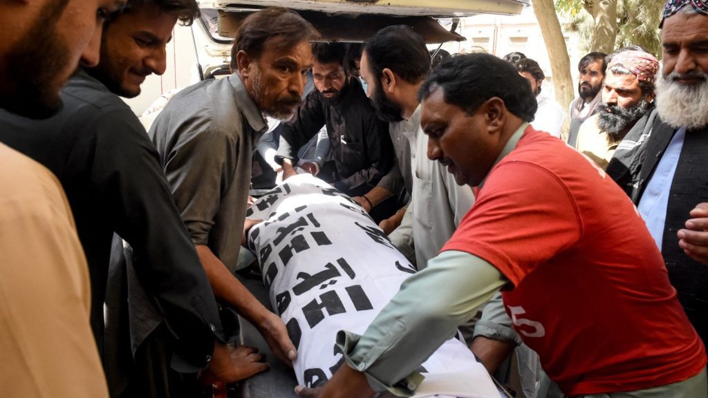 مقتل أكثر من 70 شخصا في اشتباكات بين الجيش الباكستاني والانفصاليين البلوش