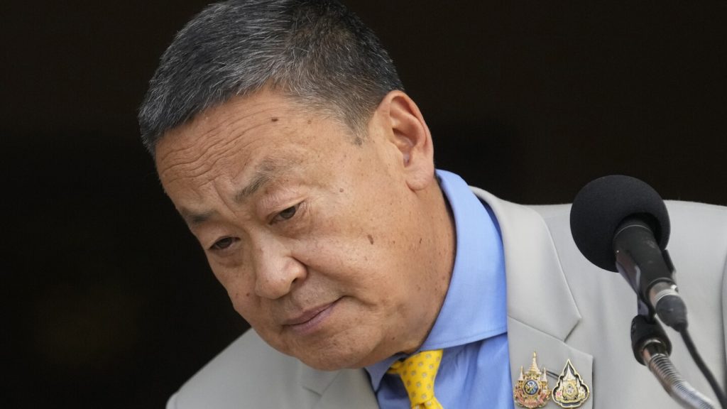 المحكمة تعزل رئيس الوزراء سريثا من منصبه في حكم آخر يهز السياسة في تايلاند