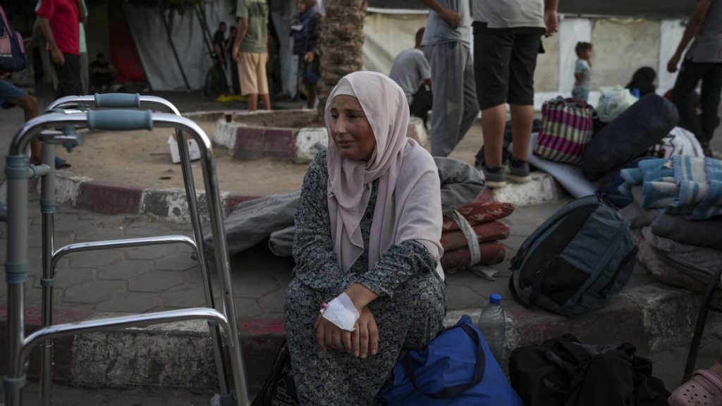 آخر تطورات الحرب بين إسرائيل وحماس: غارات إسرائيلية على غزة تقتل 18 شخصا بينهم 8 أطفال، بحسب الفلسطينيين