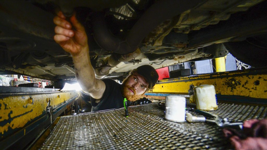 الحكومة: الاقتصاد الأميركي أضاف 818 ألف وظيفة أقل مما أُعلن عنه في البداية في العام الذي انتهى في مارس