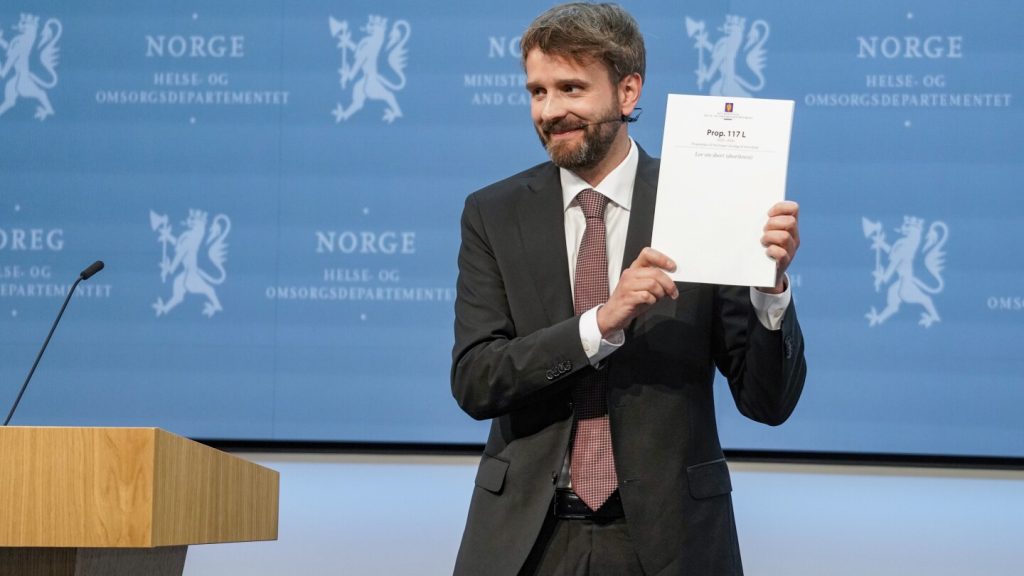 النرويج تقترح تخفيف قانون الإجهاض للسماح بإجراء العملية حتى الأسبوع الثامن عشر من الحمل