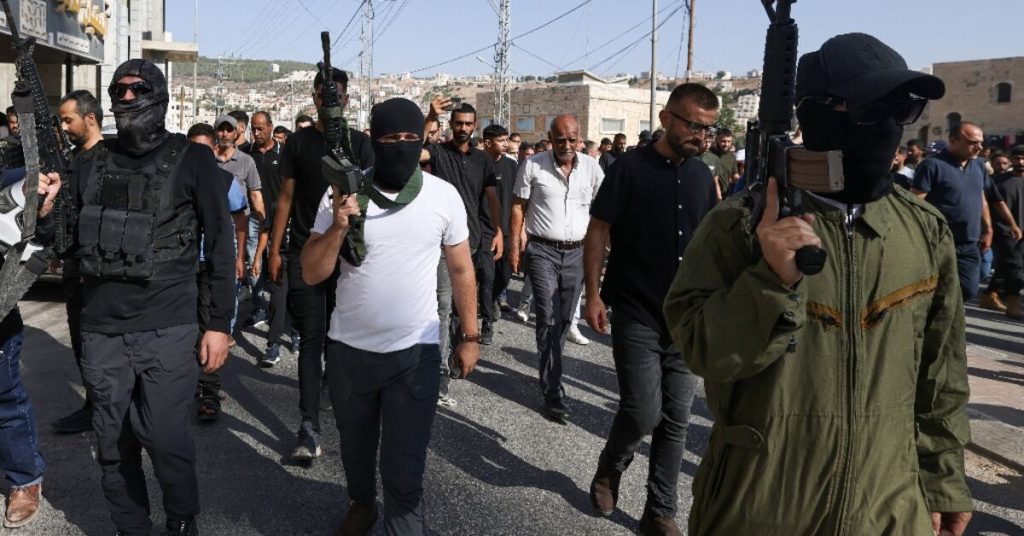 وفاة نادرة لموظف في الأمم المتحدة مع استمرار إسرائيل في تنفيذ عملية في الضفة الغربية