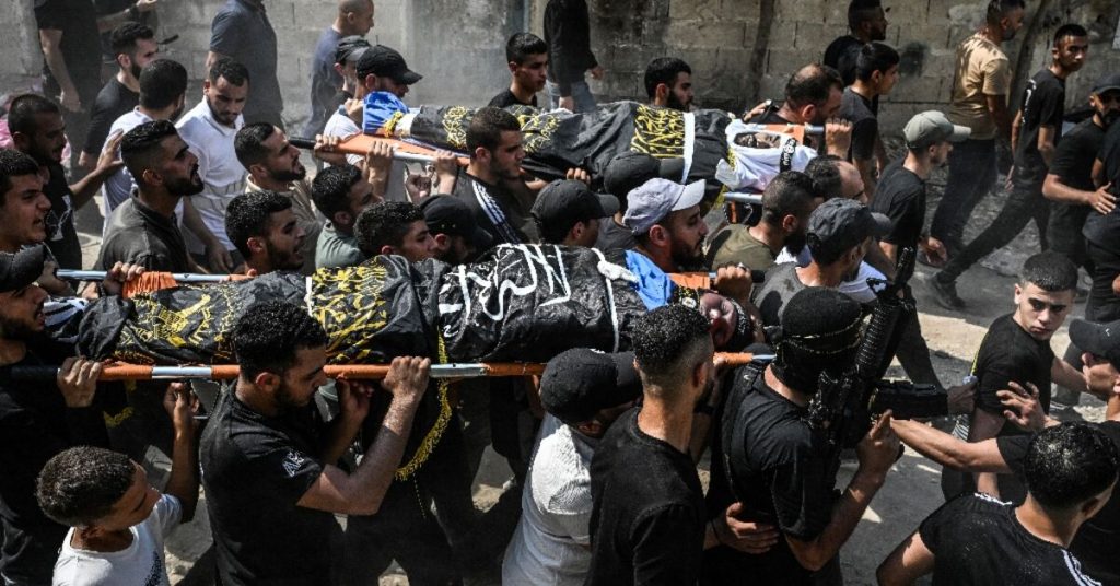 القوات الإسرائيلية تغادر جنين بالضفة الغربية مع تعثر محادثات غزة