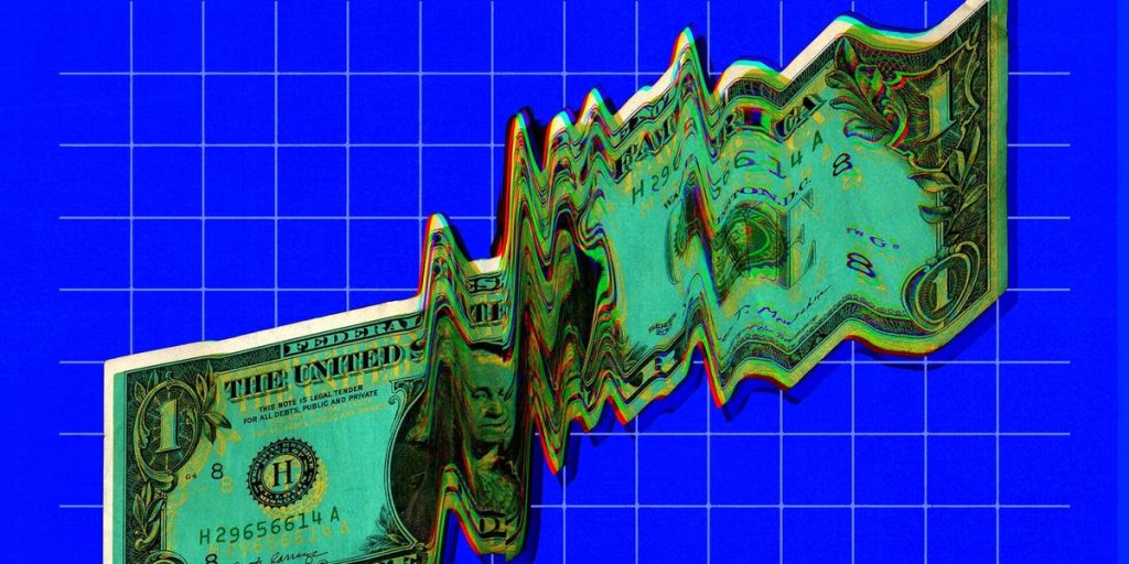 تعمل دول من روسيا إلى الصين على بناء أنظمة دفع قد تهدد هيمنة الدولار العالمية