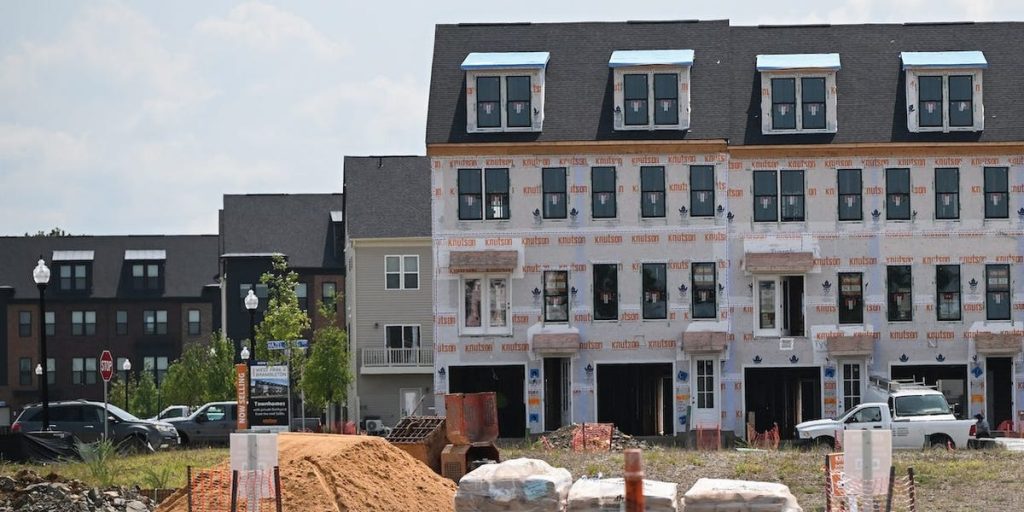 قد يكون قانون سن الشرب في الولايات المتحدة نموذجًا لإصلاح أزمة الإسكان