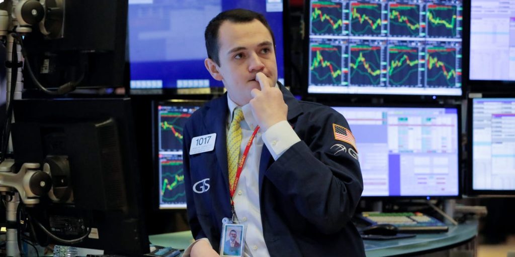 سوق الأوراق المالية تخاطر بإبقاء أكبر الثيران في وول ستريت مستيقظين طوال الليل