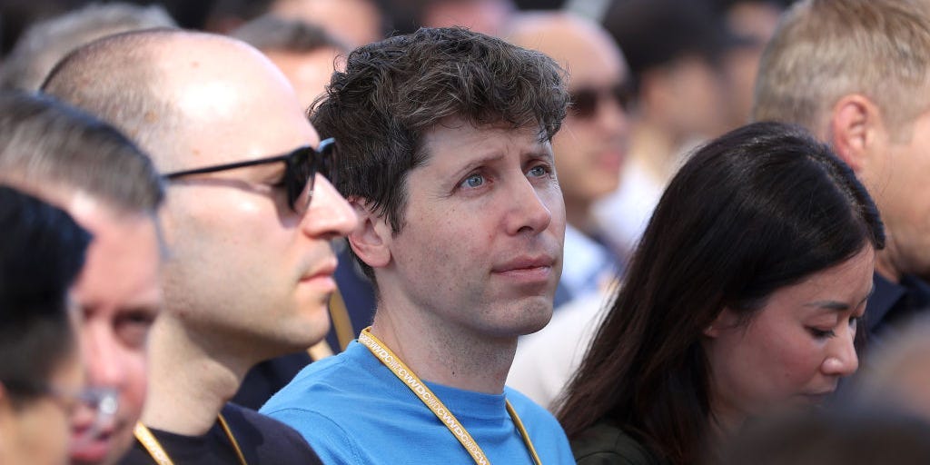 أصبحت مهمة OpenAI لتطوير الذكاء الاصطناعي الذي “يفيد البشرية جمعاء” معرضة للخطر حيث يغمر المستثمرون الشركة بالنقد