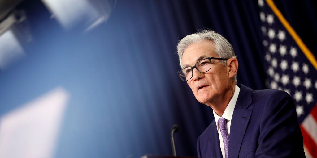 سوق الأسهم اليوم: المؤشرات ترتفع قبل قرار الفائدة الرئيسي من بنك الاحتياطي الفيدرالي