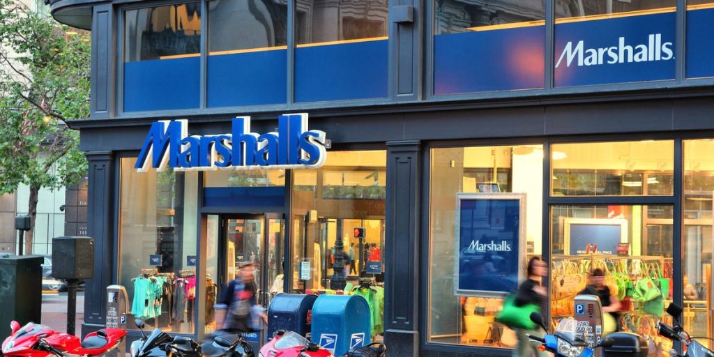 يقول بنك أوف أميركا إن حب الجيل Z لمتاجر الخصم قد يؤدي إلى ارتفاع أسهم التجزئة الثلاثة هذه بنسبة تصل إلى 18٪