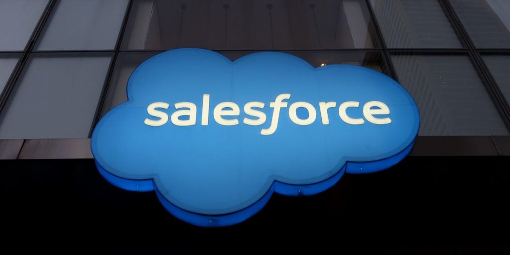 تغلق Salesforce مكتبها في بورتلاند، وتطلب من الموظفين الانتقال إلى مكان آخر أو إنهاء خدمتهم