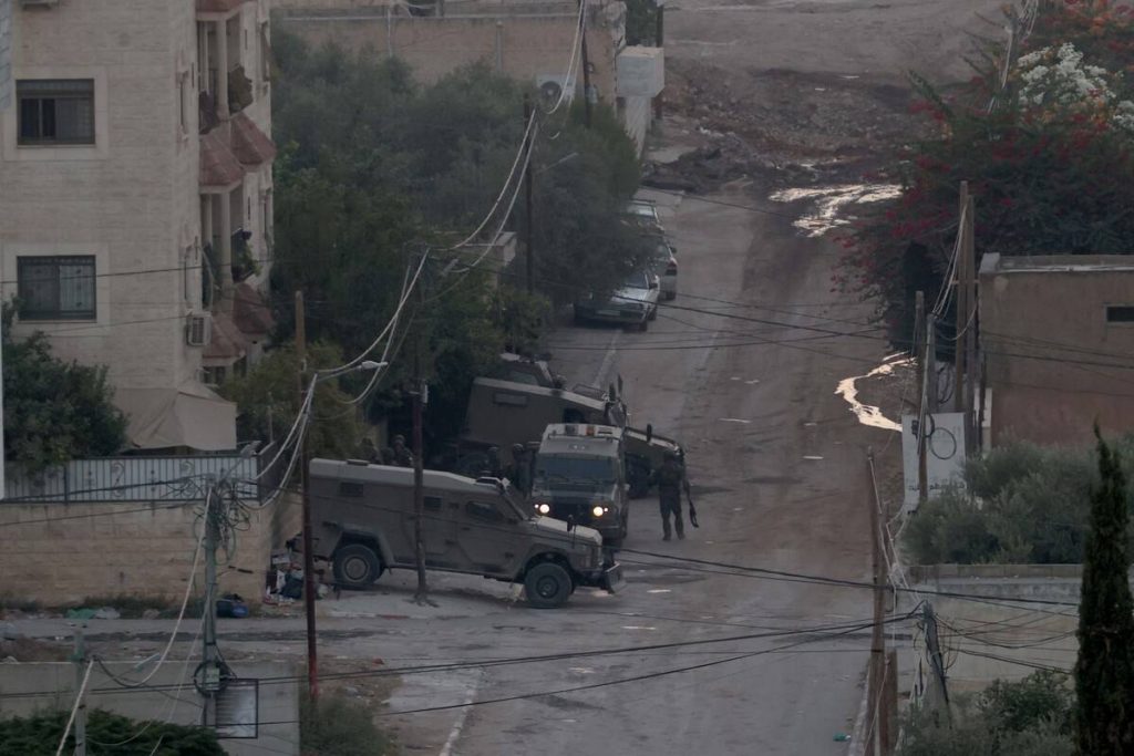 قوات الاحتلال تقتل فلسطينيين اثنين في مخيم جنين بالضفة الغربية