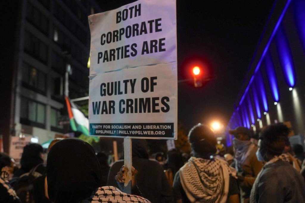 ترامب وهاريس يداً بيد مع الكيان الصهيوني