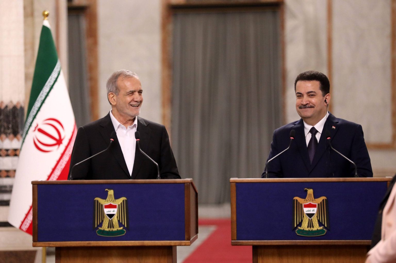 إيران والعراق توقعان 14 اتفاقية تعاون خلال أول زيارة خارجية لبزشكيان