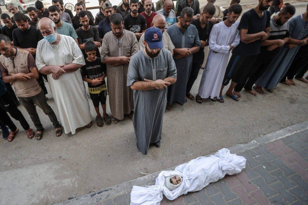 البابا فرانسيس يدين مقتل أطفال غزة في قصف إسرائيلي