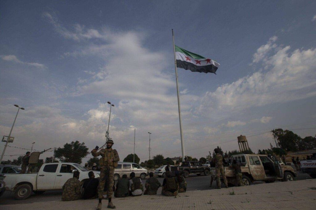 سوريا تتسلم سائقين أردنيين محتجزين لدى عصابة مرتبطة بالنظام