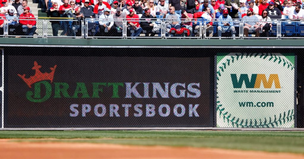 MLB تقاضي DraftKings وFanDuel وآخرين بسبب استخدام صور اللاعبين